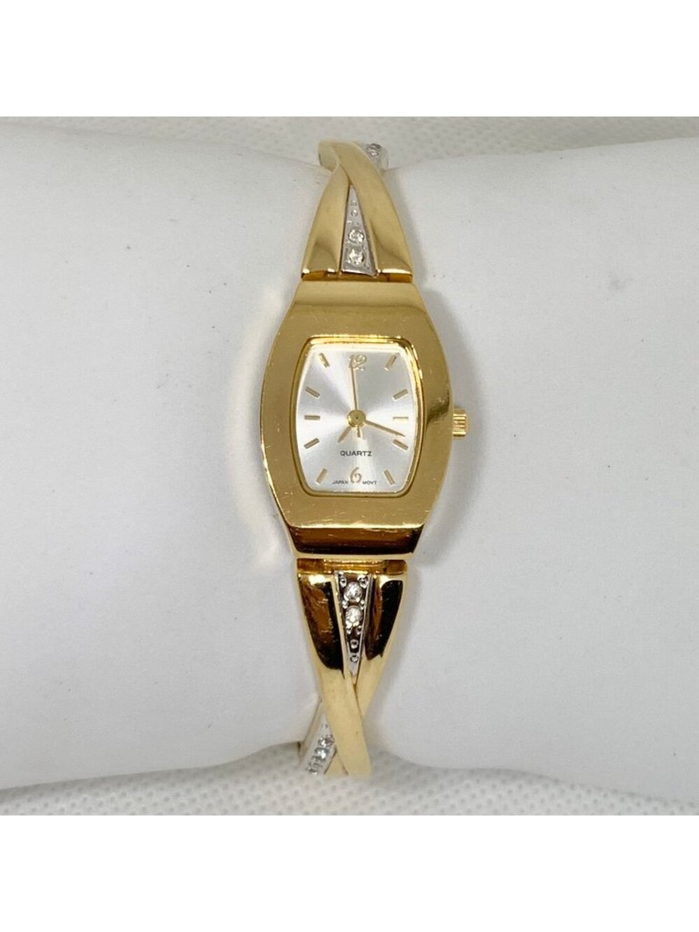 Gold tone women’s wrist watch quartz analog 18mm rhinestones running